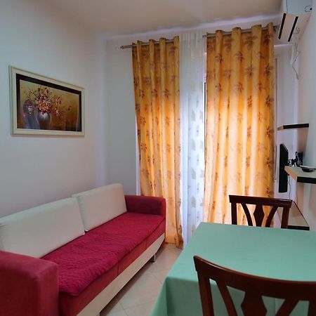 Almare Apartments Vlorë エクステリア 写真