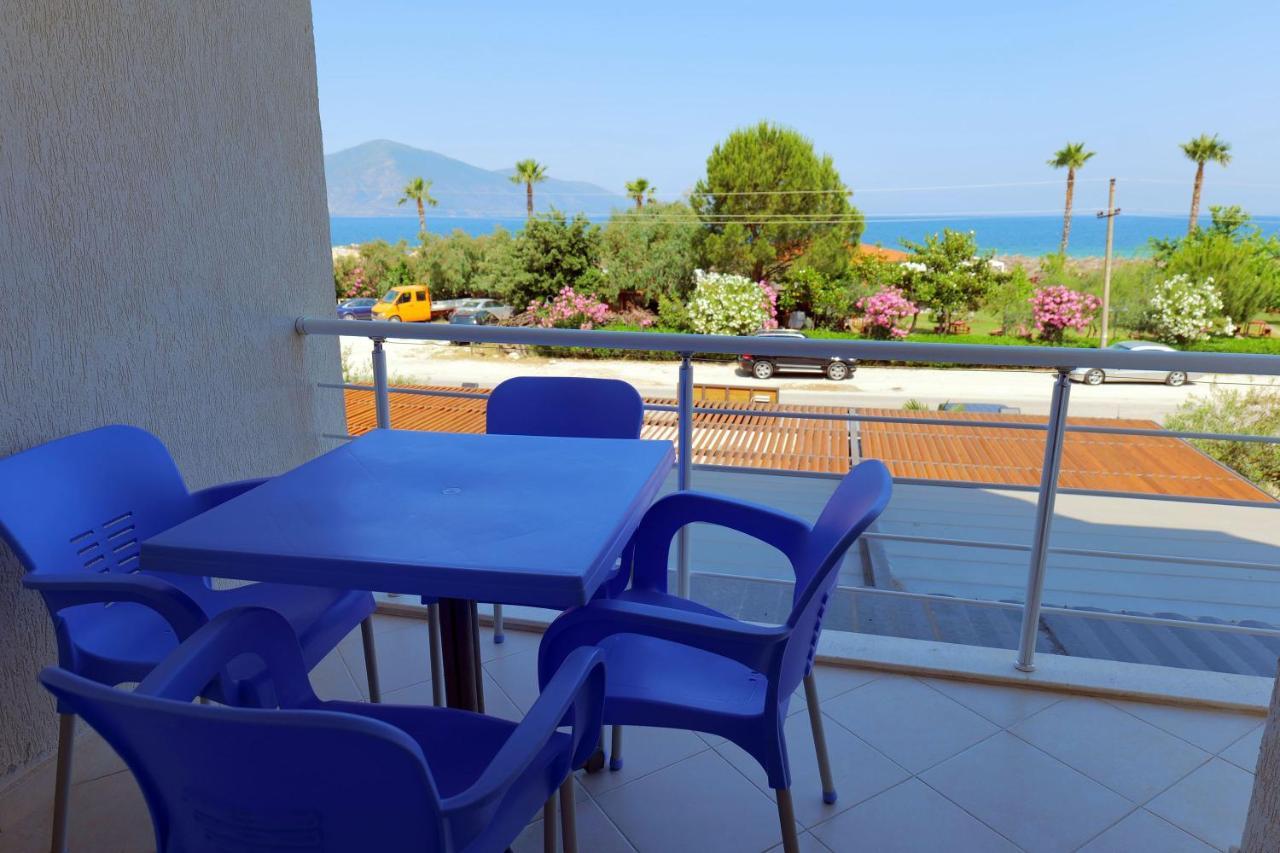 Almare Apartments Vlorë エクステリア 写真