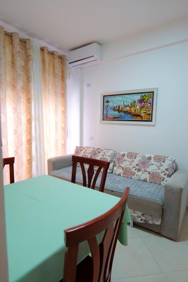 Almare Apartments Vlorë エクステリア 写真