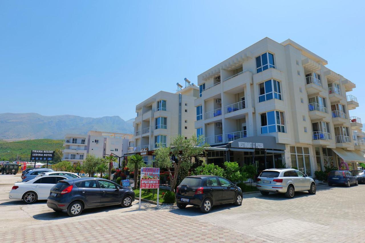Almare Apartments Vlorë エクステリア 写真