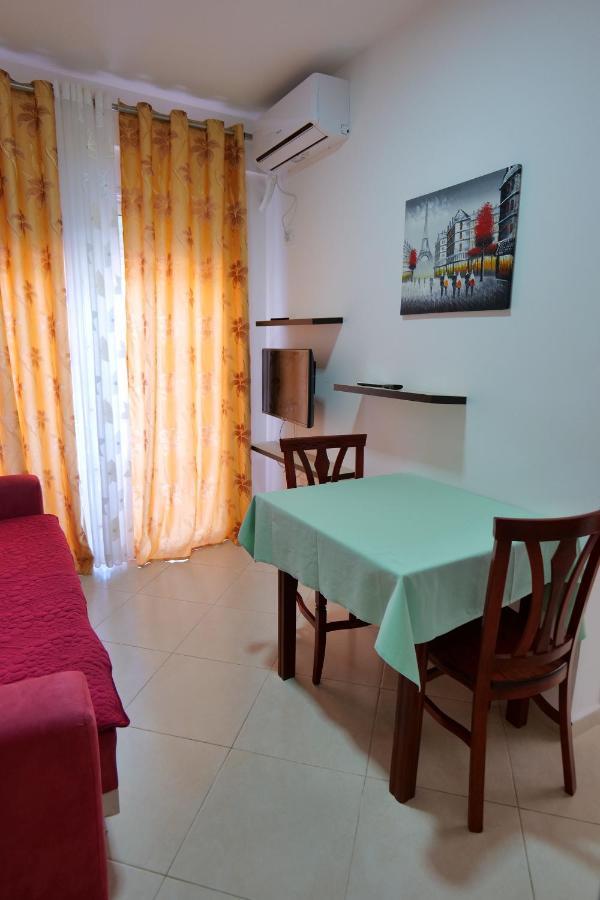 Almare Apartments Vlorë エクステリア 写真