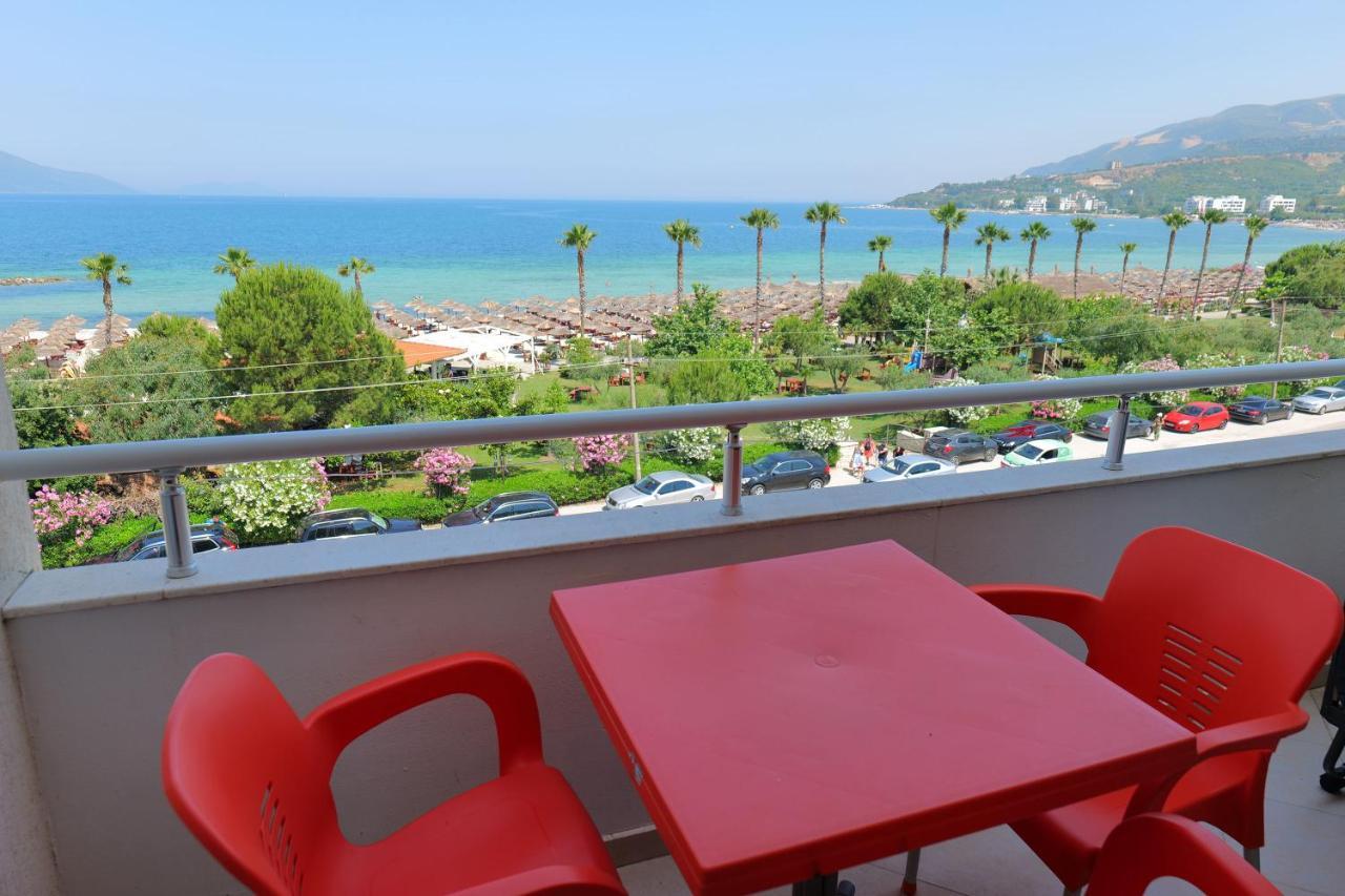Almare Apartments Vlorë エクステリア 写真